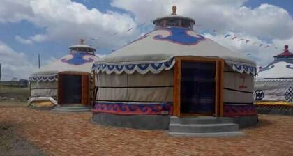 Ulan tuya hosts tribes in the helamuren steppe