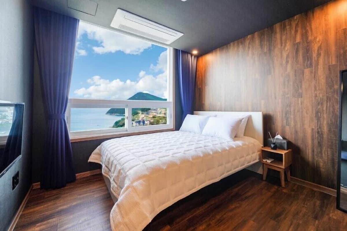 Habitación (103)