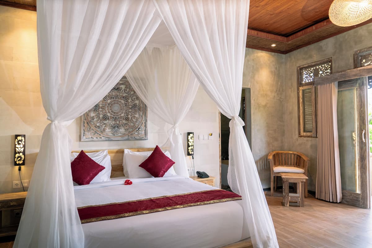 Villa Standard, 2 chambres, piscine privée | Salle de bain | Baignoire et douche séparées, douche à « effet pluie »