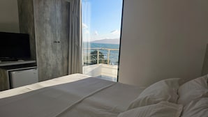 Apartment | 1 bedroom, free WiFi, bed sheets - 1bed Beachfront With Seaview Balcony - 5mintobeach (Sarandë)