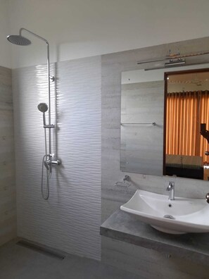 Bidet
