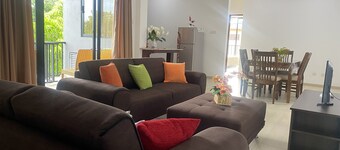"The Glen " Brand New furnished, air-condition apartments.