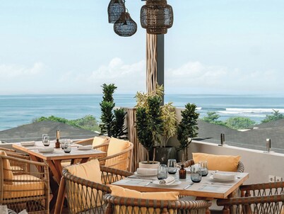 Secana Beachtown Resort & Villas