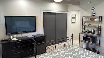 1 habitación, wifi gratis y ropa de cama