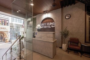 Reception - Quy Hung Hotel Central (Ho Chi Minh City)