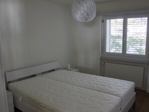 3 bedrooms, internet