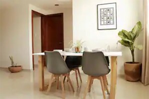Dining - APARTMENT IN ANGELOPOLIS (Heroica Puebla de Zaragoza)