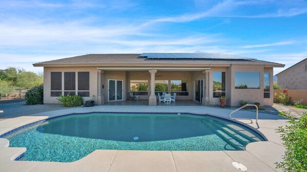House, 3 Bedrooms | Pool - Casa Soleil 3 Bedroom Home by RedAwning (Scottsdale)