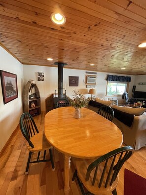 Villa, 4 Bedrooms | Dining - Tremont Limit 10 4 Bedroom Villa by RedAwning (Bridgton)