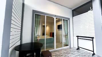 Deluxe Room | 1 bedroom, free WiFi, bed sheets