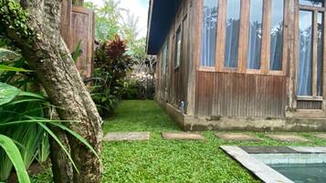 Superior Room | Desk, free WiFi, bed sheets