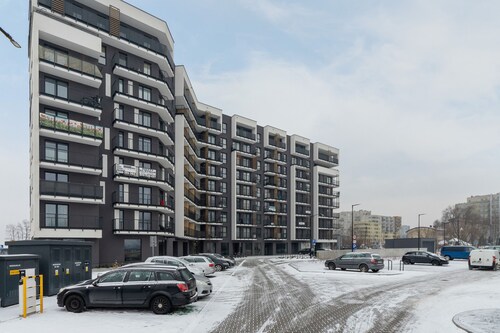 Peaceful Apartment Powstańców by Renters