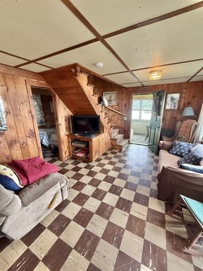 Cabin, 4 Bedrooms | 4 bedrooms, free WiFi