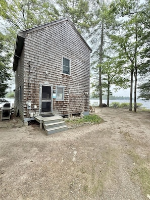 Cabin, 4 Bedrooms | Exterior - Paradise Point Limit 10 4 Bedroom Cottage by RedAwning (Casco)