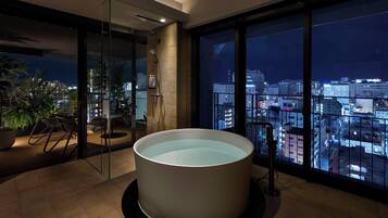 ์ค์ํธ, ๊ธ์ฐ (Terrace, Lounge access, free minibar) | ์์ค | ๋ณ๋์ ์์กฐ ๋ฐ ์ค์ ์์ค, ์ ์ ์์กฐ, ๋ฌด๋ฃ ์ธ๋ฉด์ฉํ, ํค์ด๋๋ผ์ด์ด