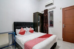 Deluxe Double Room - Hotel O Dinda Homestay Syariah (Dumai)
