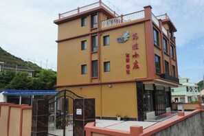 Ảnh chưa phân loại, 3 trong số 32 ảnh, nút