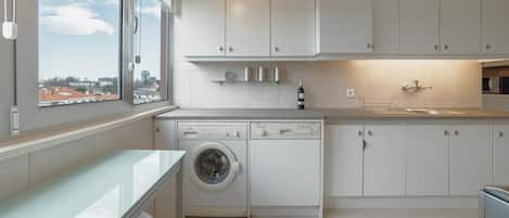 Apartemen | 4 kamar tidur