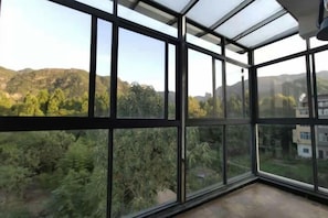 Room - Puyu Mountain Household (Xianju)