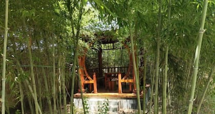 Jiayuan Holiday Hotel