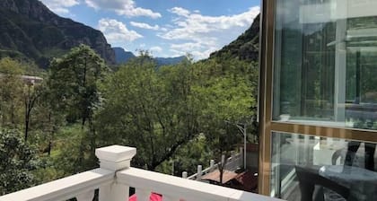 Shidu Xitai Fenghua Hostel