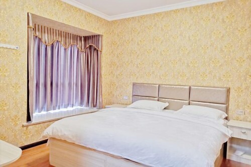 Zunyi Jiaren Hotel