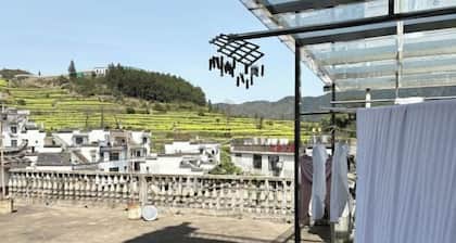 Jiangling Deyun Inn