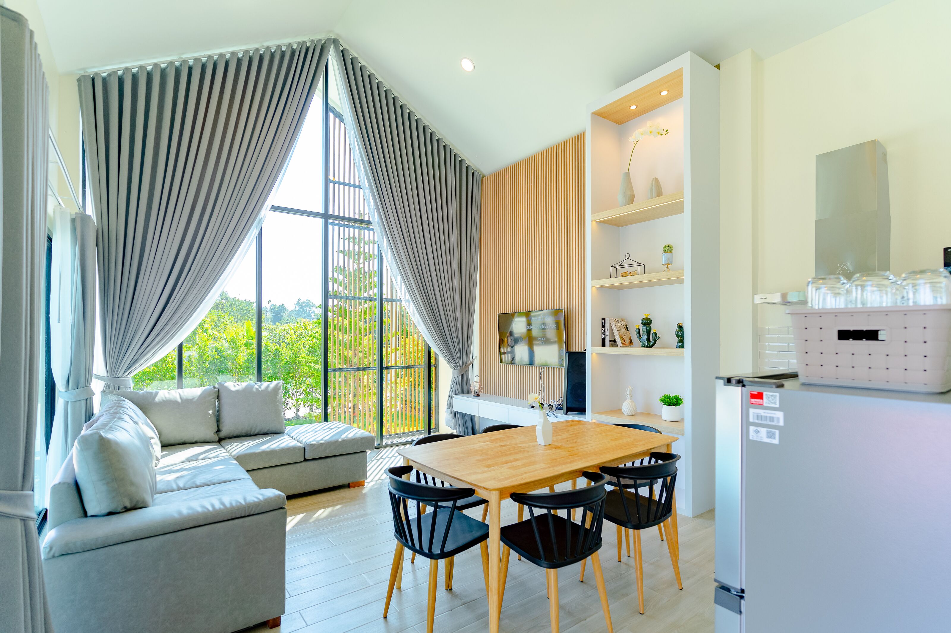 Pool Villa 3 Bedrooms | Khu phòng khách