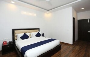 Executive Double Room | Cribs/infant beds, free WiFi - White Rock Hotel (Gurugram)