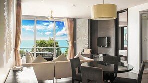 2 bedrooms, in-room safe, desk, laptop workspace