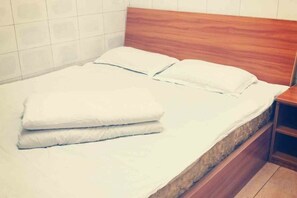 Unclassified image, 4 of 5, button - Yuqi Hostel (Chongqing)