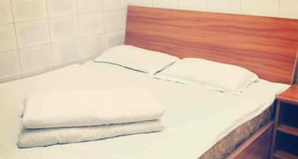 Yuqi Hostel