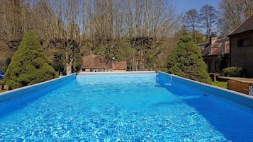 Piscina all'aperto