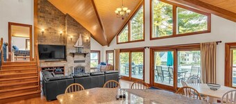 Sandy Cove - Limit 14 4 Bedroom Villa by RedAwning