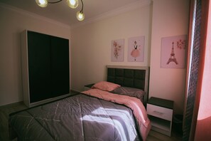 Departamento | 3 habitaciones, tabla de planchar con plancha y wifi gratis