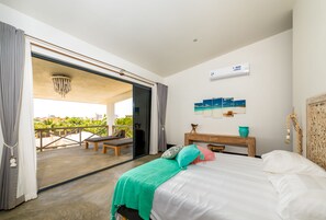 Individuelt dekorert, individuelt innredet og skrivebord for bærbar PC