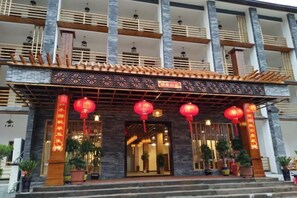 Exterior - Jinying Shanzhuang Hotel (Hengshan County)