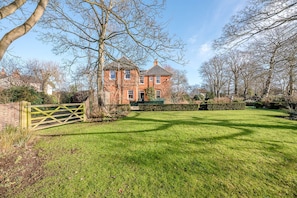 Exterior - Kingsfield House, Aldeburgh (Aldeburgh)
