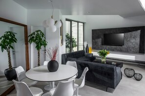 Villa | 12 bedrooms - Made By The Sea Villas 12 Bdrm (Malevizi)