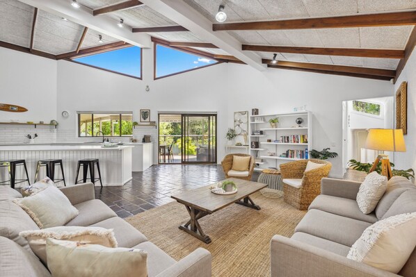 Smart TV, books, video library