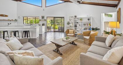 Diggers Beach Surf House, Pool, Pet Friendly