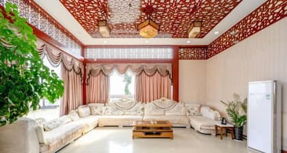 Huaqiangu Hotel
