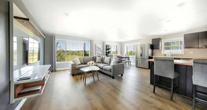 High Point Guesthouse - near Gardens, close to Downtown