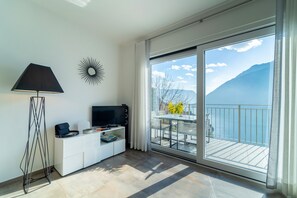 3 bedrooms - Ka Doro With Lake View (Nesso)