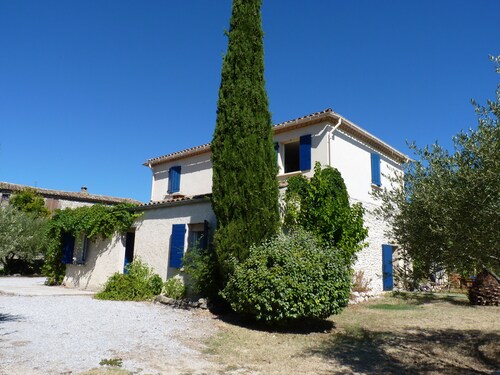 Family house 6/10 pers, near Nîmes