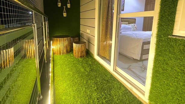 3 bedrooms, iron/ironing board, WiFi (free), bed sheets