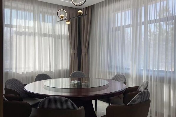 Room - Tahe Eighteen Post Residence (Tahe)