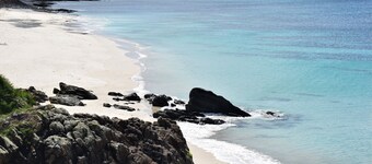 FISHERMAN'S HOUSE 300 M FROM THE SEA - BEAUTIFUL SEA VIEW - 3 *** - 5 PERS