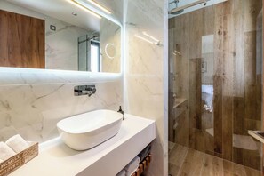 Superior Villa, 3 Bedrooms, Private Pool | Interior