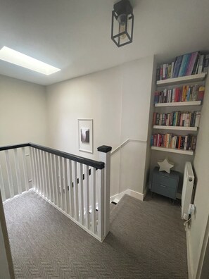 Interior - Stylish mews house in central Altrincham Centre (Altrincham)